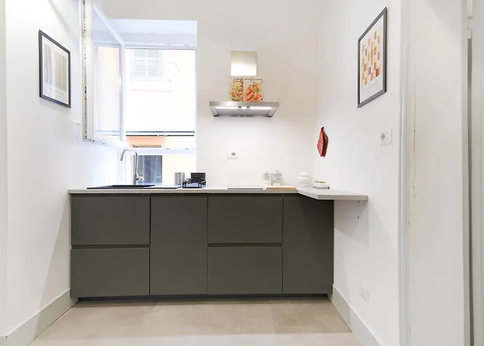 Elegantis Trastevere Modern - Comfort In Charming District Roma